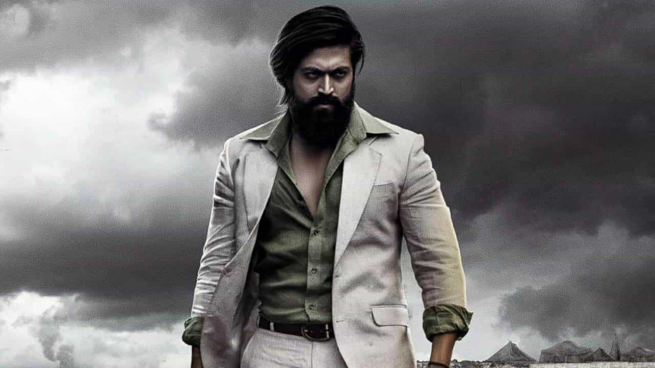 ಸುನಾಮಿ ಸೃಷ್ಟಿ ಮಾಡಲಿದೆ ‘ಕೆಜಿಎಫ್: ಚಾಪ್ಟರ್ 2’ ಚಿತ್ರ: ಮೊದಲ ದಿನ ಆಗುವ ಬಾಕ್ಸ್ ಆಫೀಸ್ ಕಲೆಕ್ಷನ್ ಎಷ್ಟು? ಸುನಾಮಿ ಸೃಷ್ಟಿ ಮಾಡಲಿದೆ ‘ಕೆಜಿಎಫ್: ಚಾಪ್ಟರ್ 2’ ಚಿತ್ರ: ಮೊದಲ ದಿನ ಆಗುವ ಬಾಕ್ಸ್ ಆಫೀಸ್ ಕಲೆಕ್ಷನ್ ಎಷ್ಟು?