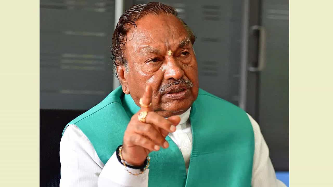 ಪ್ರಚೋದನಕಾರಿ ಹೇಳಿಕೆ ಹಿನ್ನೆಲೆ ಸಚಿವ ಕೆ.ಎಸ್.ಈಶ್ವರಪ್ಪ ಹಾಗೂ ಮಹಾನಗರ ಪಾಲಿಕೆ ಆಡಳಿತ ಪಕ್ಷದ ನಾಯಕ ಚನ್ನವಸಪ್ಪ ವಿರುದ್ಧ ದೂರು ದಾಖಲು ಪ್ರಚೋದನಕಾರಿ ಹೇಳಿಕೆ ಹಿನ್ನೆಲೆ ಸಚಿವ ಕೆ.ಎಸ್.ಈಶ್ವರಪ್ಪ ಹಾಗೂ ಮಹಾನಗರ ಪಾಲಿಕೆ ಆಡಳಿತ ಪಕ್ಷದ ನಾಯಕ ಚನ್ನವಸಪ್ಪ ವಿರುದ್ಧ ದೂರು ದಾಖಲು
