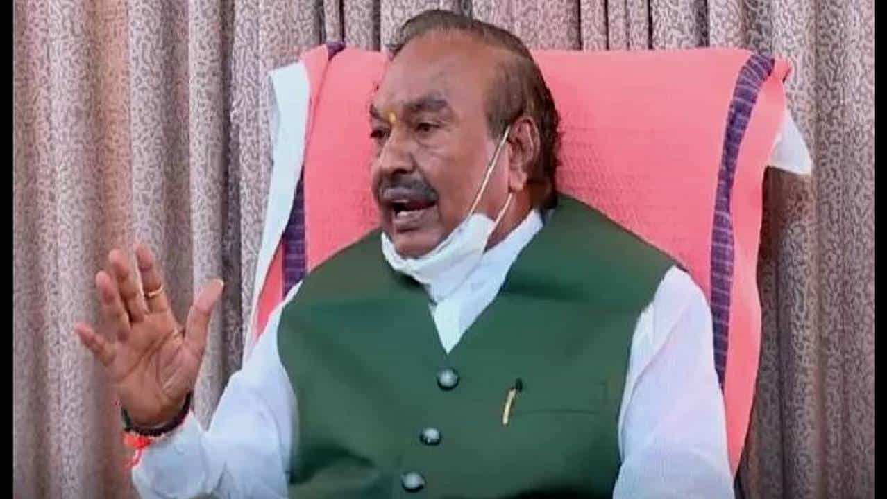 KS Eshwarappa: ಸಚಿವ ಕೆ ಎಸ್ ಈಶ್ವರಪ್ಪ ವಿರುದ್ಧ ದೇಶದ್ರೋಹ ಪ್ರಕರಣ ದಾಖಲಿಸುವಂತೆ ಪೊಲೀಸರಿಗೆ ಆದೇಶಿಸಿದ ಕೋರ್ಟ್ KS Eshwarappa: ಸಚಿವ ಕೆ ಎಸ್ ಈಶ್ವರಪ್ಪ ವಿರುದ್ಧ ದೇಶದ್ರೋಹ ಪ್ರಕರಣ ದಾಖಲಿಸುವಂತೆ ಪೊಲೀಸರಿಗೆ ಆದೇಶಿಸಿದ ಕೋರ್ಟ್