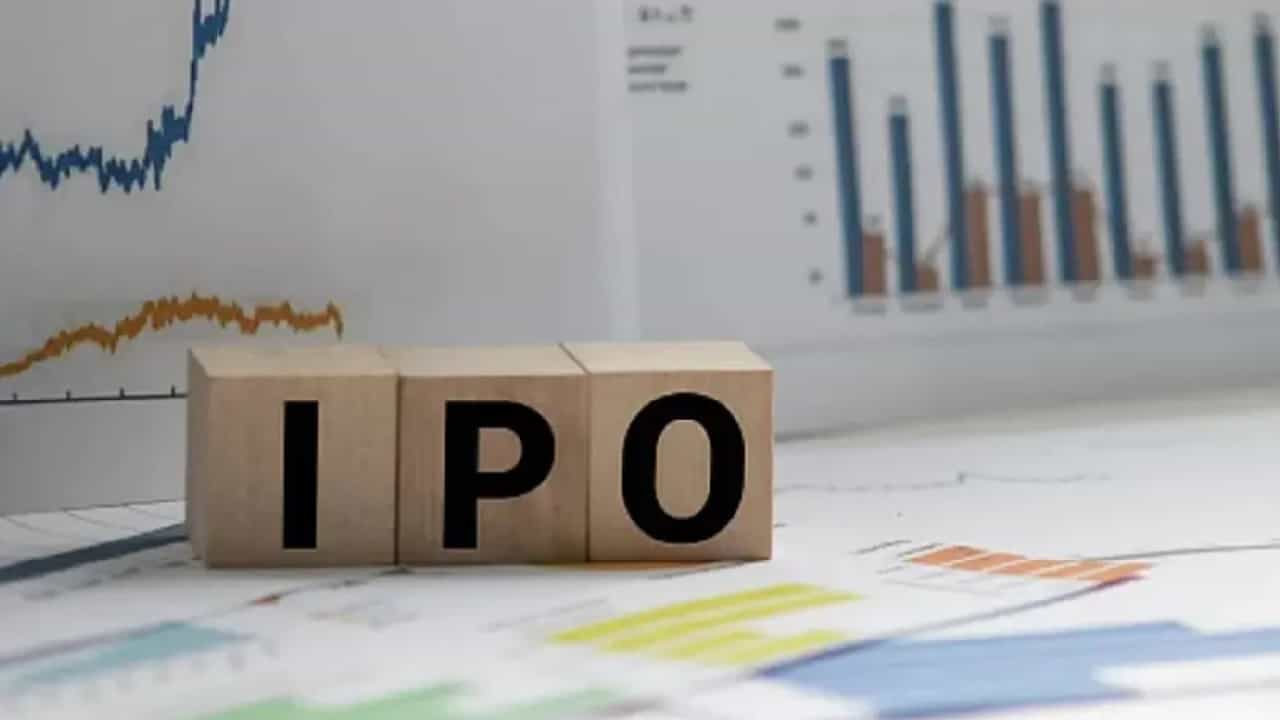 LIC IPO: ಎಲ್ಐಸಿ ಐಪಿಒ ದರ, ದಿನಾಂಕ, ಪಾಲಿಸಿದಾರರ ರಿಯಾಯಿತಿ, ಕೋಟಾ ಮಾಹಿತಿ ಇಲ್ಲಿದೆ LIC IPO: ಎಲ್ಐಸಿ ಐಪಿಒ ದರ, ದಿನಾಂಕ, ಪಾಲಿಸಿದಾರರ ರಿಯಾಯಿತಿ, ಕೋಟಾ ಮಾಹಿತಿ ಇಲ್ಲಿದೆ