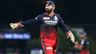 IPL 2022: ಓಡಿ ಬಂದು ಕ್ಯಾಚ್ ಹಿಡಿಯದೇ ನಿಂತ ಶಿವಂ ದುಬೆ: ಅನುಮಾನ ವ್ಯಕ್ತಪಡಿಸಿದ ಅಭಿಮಾನಿಗಳು