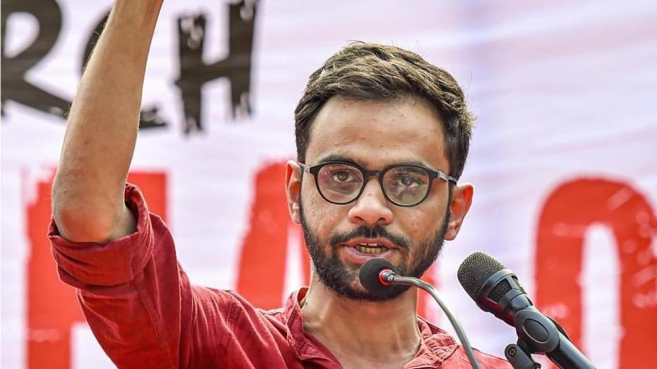 Delhi Riots: ಉಮರ್ ಖಾಲಿದ್ ಭಾಷಣ ಪ್ರಚೋದನಕಾರಿ, ಅಸಹ್ಯಕರವಾಗಿದೆ; ಜಾಮೀನು ಅರ್ಜಿ ಕುರಿತು ದೆಹಲಿ ಹೈಕೋರ್ಟ್ ನೋಟಿಸ್ ಜಾರಿ Delhi Riots: ಉಮರ್ ಖಾಲಿದ್ ಭಾಷಣ ಪ್ರಚೋದನಕಾರಿ, ಅಸಹ್ಯಕರವಾಗಿದೆ; ಜಾಮೀನು ಅರ್ಜಿ ಕುರಿತು ದೆಹಲಿ ಹೈಕೋರ್ಟ್ ನೋಟಿಸ್ ಜಾರಿ