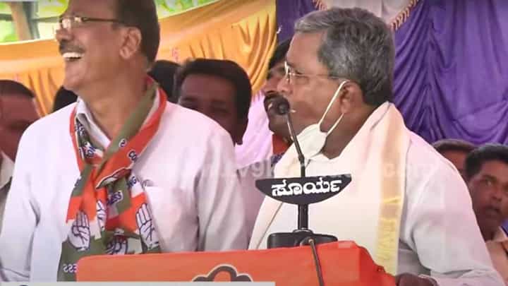 ಈಶ್ವರಪ್ಪನವರನ್ನು ಬಂಧಿಸಬೇಕಿತ್ತು ಅಲ್ವೇನ್ರೀ ಅಂತ ಪೊಲೀಸರನ್ನೇ ಕೇಳಿದರು ಸಿದ್ದರಾಮಯ್ಯ! ಈಶ್ವರಪ್ಪನವರನ್ನು ಬಂಧಿಸಬೇಕಿತ್ತು ಅಲ್ವೇನ್ರೀ ಅಂತ ಪೊಲೀಸರನ್ನೇ ಕೇಳಿದರು ಸಿದ್ದರಾಮಯ್ಯ!