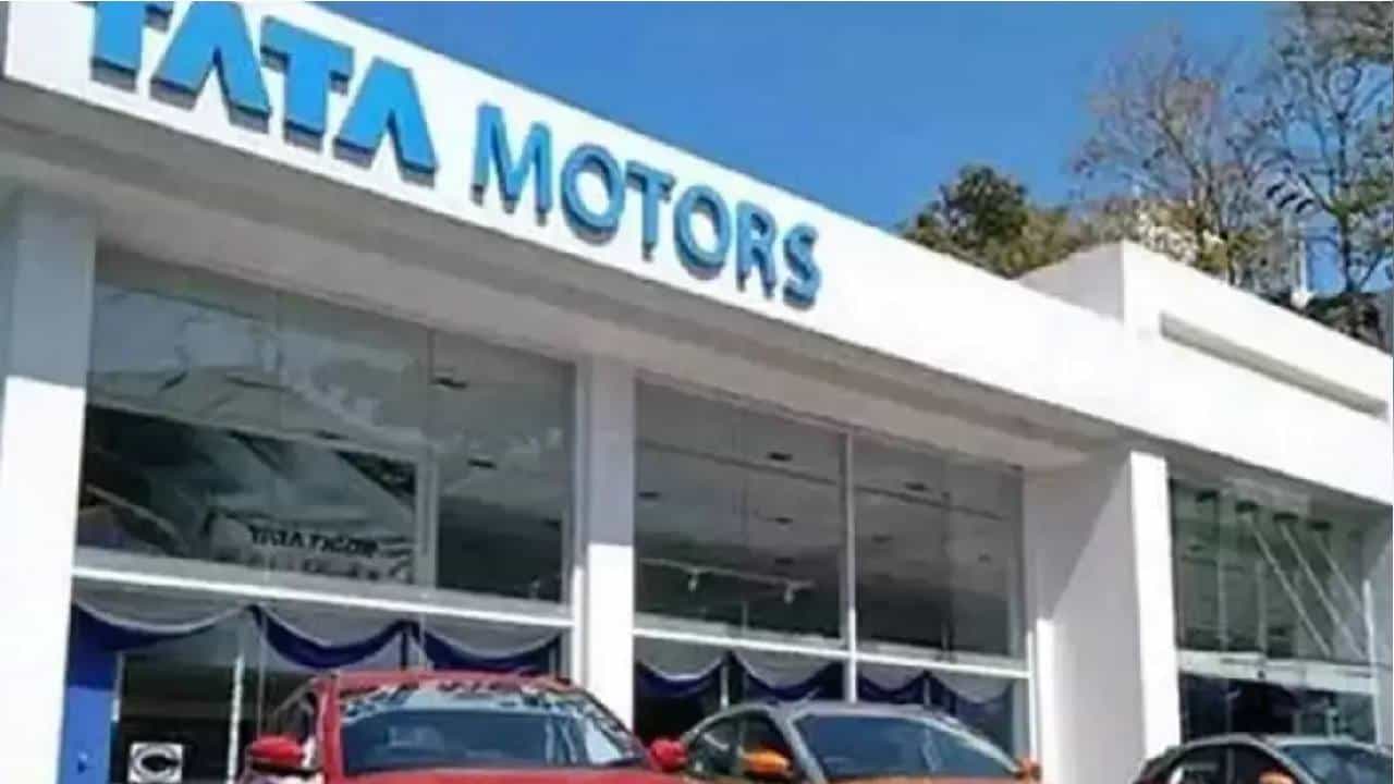 Tata Motors: ಏಪ್ರಿಲ್ 23ರಿಂದ ಅನ್ವಯಿಸುವಂತೆ ಟಾಟಾ ಮೋಟಾರ್ಸ್ ಪ್ರಯಾಣಿಕರ ವಾಹನಗಳ ಬೆಲೆ ಹೆಚ್ಚಳ Tata Motors: ಏಪ್ರಿಲ್ 23ರಿಂದ ಅನ್ವಯಿಸುವಂತೆ ಟಾಟಾ ಮೋಟಾರ್ಸ್ ಪ್ರಯಾಣಿಕರ ವಾಹನಗಳ ಬೆಲೆ ಹೆಚ್ಚಳ