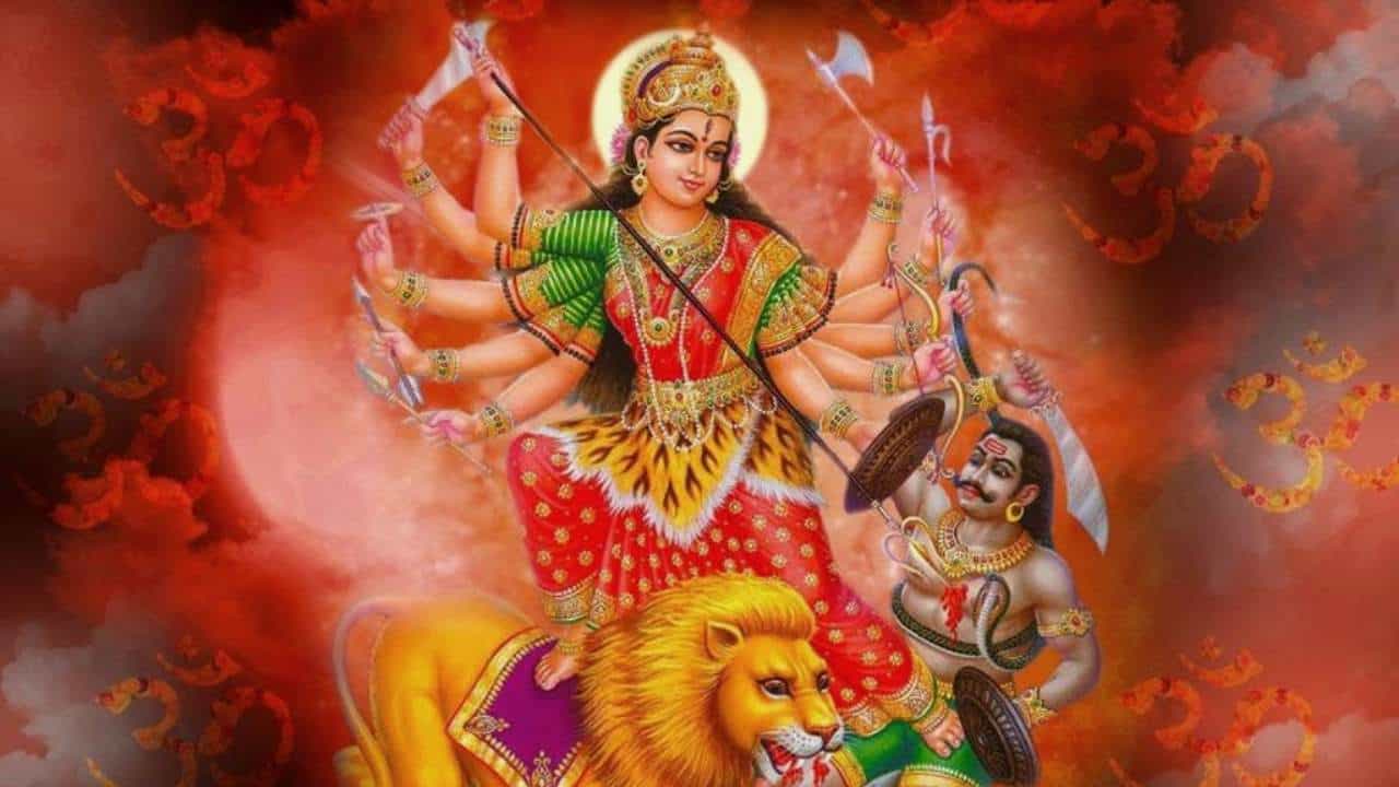 Goddess Durga: ದುರ್ಗಾದೇವಿಯ 10 ಕೈಗಳಲ್ಲಿರುವ 10 ಆಯುಧಗಳ ಅರ್ಥವೇನು ಗೊತ್ತಾ? Goddess Durga: ದುರ್ಗಾದೇವಿಯ 10 ಕೈಗಳಲ್ಲಿರುವ 10 ಆಯುಧಗಳ ಅರ್ಥವೇನು ಗೊತ್ತಾ?