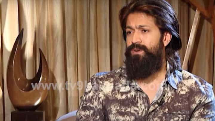 ‘ಕೆಜಿಎಫ್ ಚಾಪ್ಟರ್ 2’ ಬಗ್ಗೆ ಹಲವು ಅಚ್ಚರಿಯ ವಿಚಾರಗಳು; ಯಶ್ ಜತೆಗಿನ ವಿಶೇಷ ಸಂದರ್ಶನ ‘ಕೆಜಿಎಫ್ ಚಾಪ್ಟರ್ 2’ ಬಗ್ಗೆ ಹಲವು ಅಚ್ಚರಿಯ ವಿಚಾರಗಳು; ಯಶ್ ಜತೆಗಿನ ವಿಶೇಷ ಸಂದರ್ಶನ