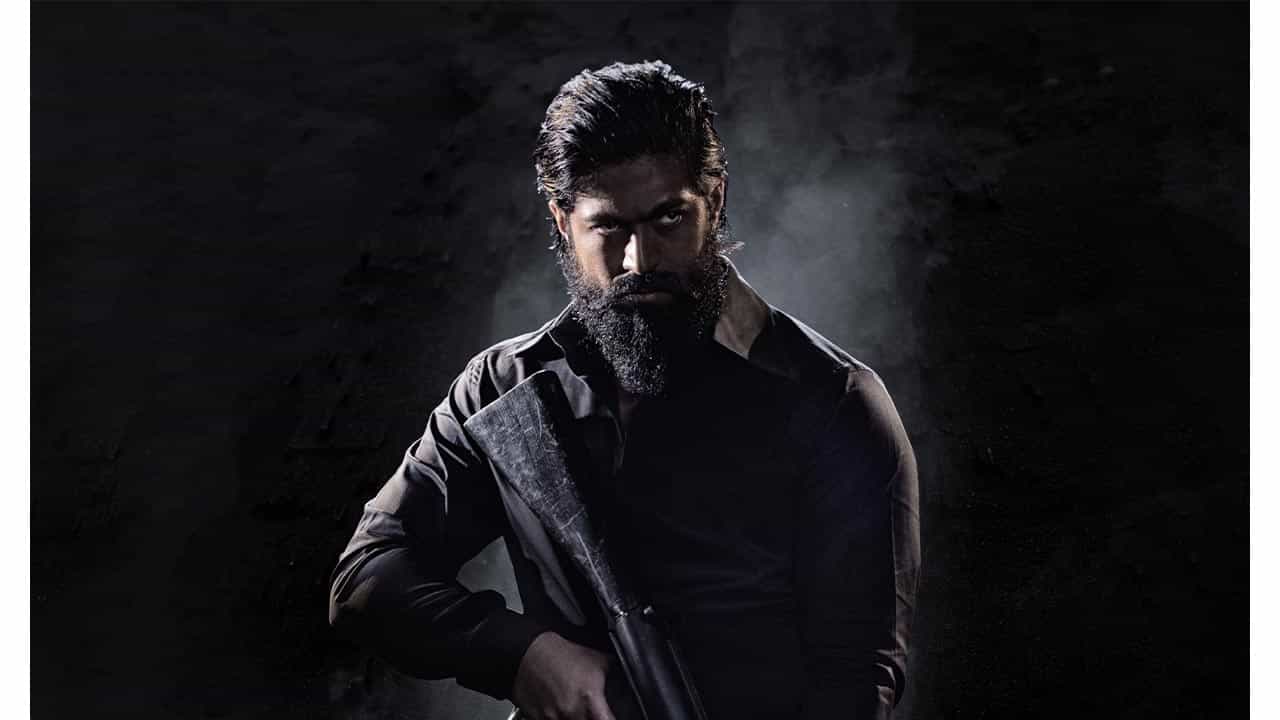 KGF Chapter 2: ಓಟಿಟಿಯಲ್ಲಿ ರಿಲೀಸ್ ಆಯ್ತು ‘ಕೆಜಿಎಫ್ ಚಾಪ್ಟರ್ 2’; ರಾಕಿ ಭಾಯ್ ಬಾಕ್ಸಾಫೀಸ್ನಲ್ಲಿ ಇದುವರೆಗೆ ಮಾಡಿದ ಕಲೆಕ್ಷನ್ ಎಷ್ಟು? KGF Chapter 2: ಓಟಿಟಿಯಲ್ಲಿ ರಿಲೀಸ್ ಆಯ್ತು ‘ಕೆಜಿಎಫ್ ಚಾಪ್ಟರ್ 2’; ರಾಕಿ ಭಾಯ್ ಬಾಕ್ಸಾಫೀಸ್ನಲ್ಲಿ ಇದುವರೆಗೆ ಮಾಡಿದ ಕಲೆಕ್ಷನ್ ಎಷ್ಟು?