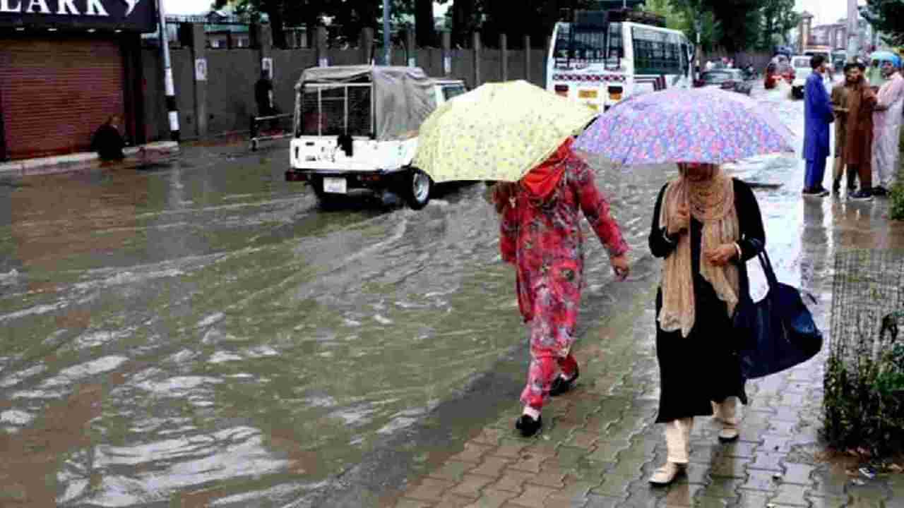 Karnataka Weather Today: ಕರ್ನಾಟಕದ ಕರಾವಳಿ, ಉತ್ತರ ಒಳನಾಡಿನಲ್ಲಿ ಇನ್ನೆರಡು ದಿನ ಗುಡುಗು, ಭಾರೀ ಮಳೆ