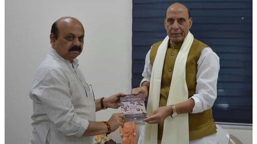 ಬೆಳಗಾವಿಯಲ್ಲಿ ಐ.ಟಿ. ಪಾರ್ಕ್! 700 ಎಕರೆ ಜಮೀನು ಹಸ್ತಾಂತರಕ್ಕೆ ರಕ್ಷಣಾ ಸಚಿವ ರಾಜನಾಥ ಸಿಂಗ್ ರಿಂದ ಭರವಸೆ ದೊರೆತಿದೆ: ಸಿಎಂ ಬಸವರಾಜ ಬೊಮ್ಮಾಯಿ