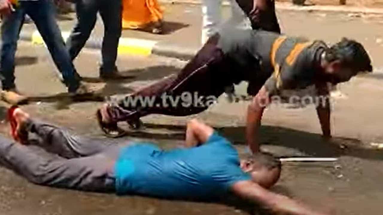 ಬಾಗಲಕೋಟೆ: ಘೋಷಿತ ಮೆಡಿಕಲ್ ಕಾಲೇಜು ಶೀಘ್ರ ಸ್ಥಾಪನೆಗೆ ಅಗ್ರಹಿಸಿ ಕರವೇ ಕಾರ್ಯಕರ್ತರ ಪ್ರತಿಭಟನೆ ಬಾಗಲಕೋಟೆ: ಘೋಷಿತ ಮೆಡಿಕಲ್ ಕಾಲೇಜು ಶೀಘ್ರ ಸ್ಥಾಪನೆಗೆ ಅಗ್ರಹಿಸಿ ಕರವೇ ಕಾರ್ಯಕರ್ತರ ಪ್ರತಿಭಟನೆ