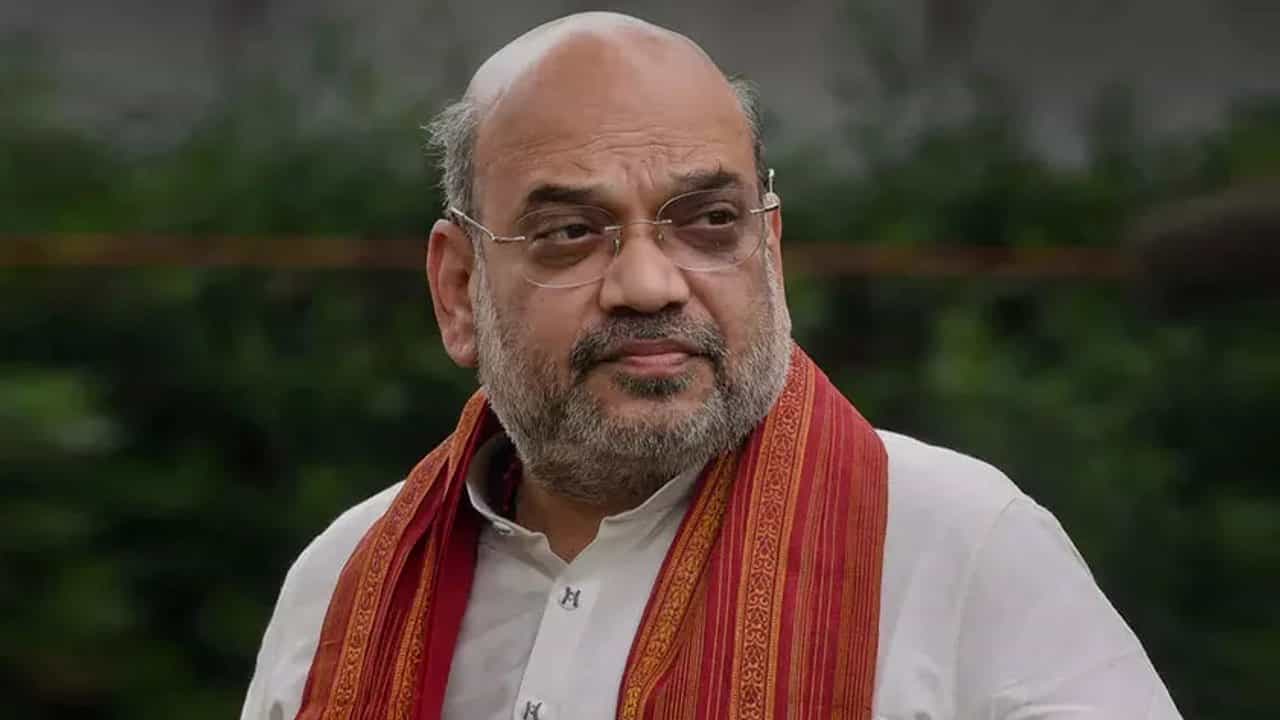 Amit Shah Telangana Tour: ಕೇಂದ್ರ ಗೃಹ ಸಚಿವ ಅಮಿತ್ ಶಾ ತೆಲಂಗಾಣ ಪ್ರವಾಸ ಪಟ್ಟಿ ಸಿದ್ದ Amit Shah Telangana Tour: ಕೇಂದ್ರ ಗೃಹ ಸಚಿವ ಅಮಿತ್ ಶಾ ತೆಲಂಗಾಣ ಪ್ರವಾಸ ಪಟ್ಟಿ ಸಿದ್ದ