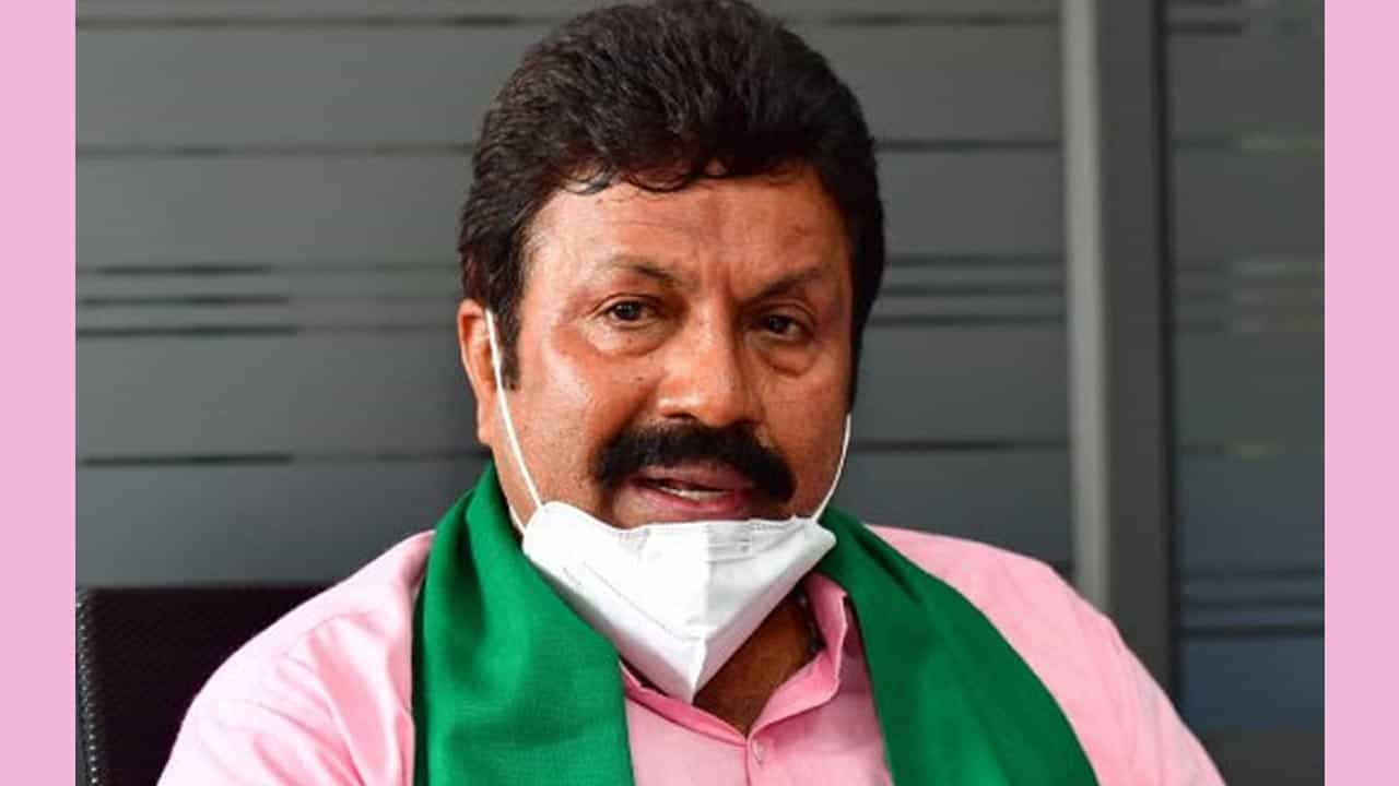 ಕೃಷಿ ಅಧಿಕಾರಿಗಳು ಹೊಲಗಳಿಗೆ ಹೋಗಿ ಬೆಳೆ ಹಾನಿ ಪರಿಶೀಲಿಸಲು ಸಚಿವ ಬಿಸಿ ಪಾಟೀಲ್ ಸೂಚನೆ ಕೃಷಿ ಅಧಿಕಾರಿಗಳು ಹೊಲಗಳಿಗೆ ಹೋಗಿ ಬೆಳೆ ಹಾನಿ ಪರಿಶೀಲಿಸಲು ಸಚಿವ ಬಿಸಿ ಪಾಟೀಲ್ ಸೂಚನೆ