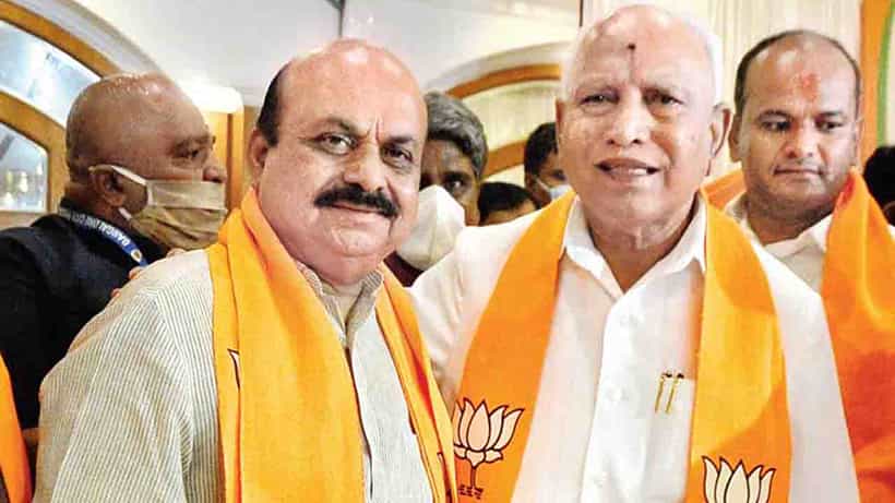 ಯಡಿಯೂರಪ್ಪ ಆಡಳಿತ ನಮಗೆ ಆದರ್ಶ; ಸರ್ಕಾರಿ ನೌಕರರ ಕ್ರೀಡಾ -ಸಾಂಸ್ಕೃತಿಕ ಕಾರ್ಯಕ್ರಮದಲ್ಲಿ ಯಡಿಯೂರಪ್ಪರನ್ನ ಹಾಡಿ ಹೊಗಳಿದ ಸಿಎಂ ಬೊಮ್ಮಾಯಿ