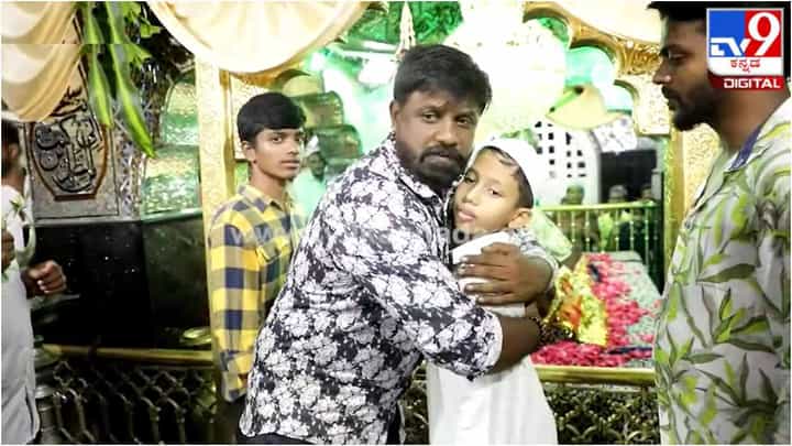 ದುನಿಯಾ ವಿಜಯ್ ನಿರ್ದೇಶನದ ‘ಭೀಮ’ ಚಿತ್ರದ ಮೇಕಿಂಗ್ ವಿಡಿಯೋ ಕಂಡು ಕಣ್ಣರಳಿಸಿದ ಫ್ಯಾನ್ಸ್ ದುನಿಯಾ ವಿಜಯ್ ನಿರ್ದೇಶನದ ‘ಭೀಮ’ ಚಿತ್ರದ ಮೇಕಿಂಗ್ ವಿಡಿಯೋ ಕಂಡು ಕಣ್ಣರಳಿಸಿದ ಫ್ಯಾನ್ಸ್