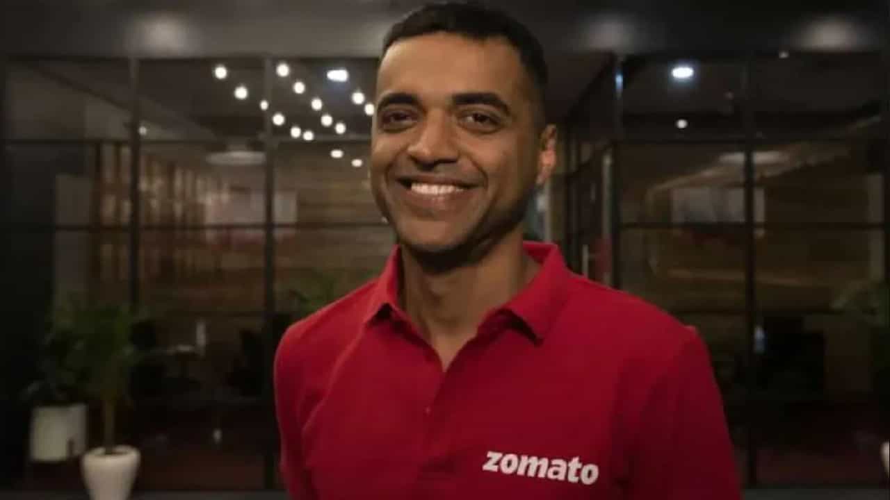 Zomato: ಝೊಮ್ಯಾಟೋ ಡೆಲಿವರಿ ಪಾರ್ಟನರ್ ಮಕ್ಕಳ ಶಿಕ್ಷಣಕ್ಕೆ 700 ಕೋಟಿ ರೂಪಾಯಿ ಮೌಲ್ಯದ ಷೇರು ದೇಣಿಗೆ ನೀಡಿದ ದೀಪಿಂದರ್ ಗೋಯಲ್ Zomato: ಝೊಮ್ಯಾಟೋ ಡೆಲಿವರಿ ಪಾರ್ಟನರ್ ಮಕ್ಕಳ ಶಿಕ್ಷಣಕ್ಕೆ 700 ಕೋಟಿ ರೂಪಾಯಿ ಮೌಲ್ಯದ ಷೇರು ದೇಣಿಗೆ ನೀಡಿದ ದೀಪಿಂದರ್ ಗೋಯಲ್