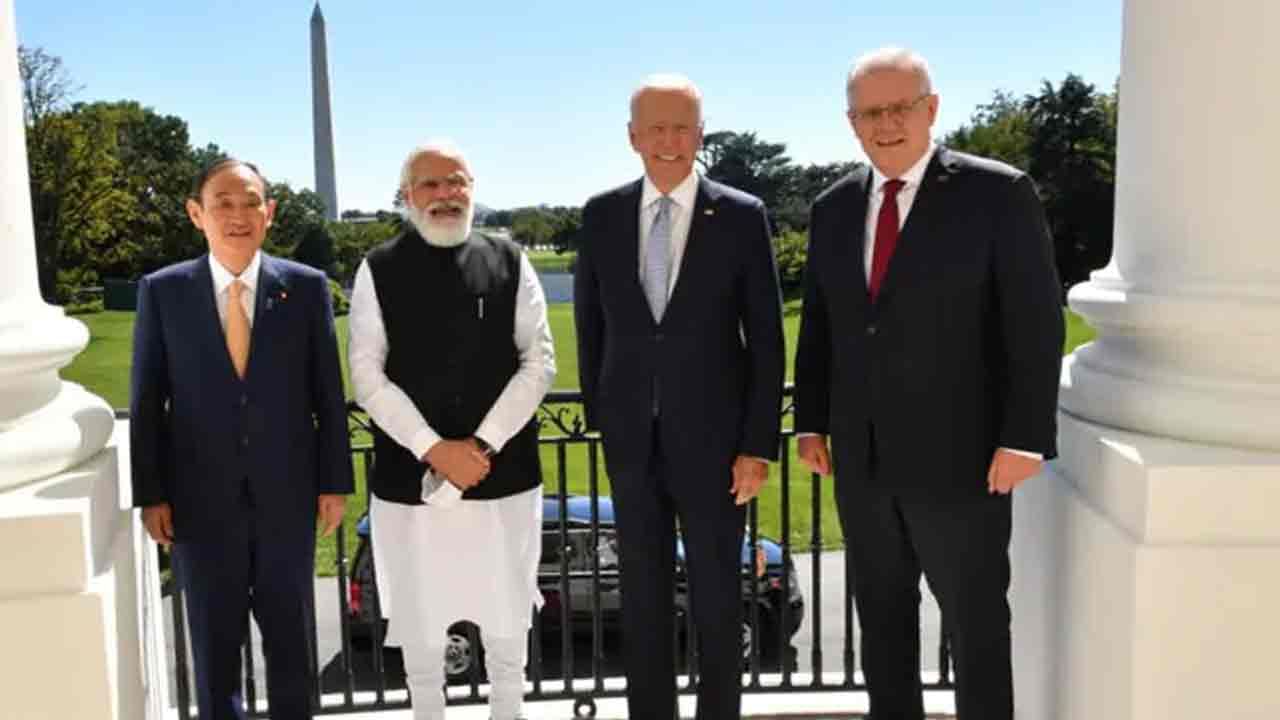 External Affairs: ಆಲಿಪ್ತ ನೀತಿಯ ಹಗ್ಗದ ನಡಿಗೆಯಲ್ಲಿಯೂ ದೇಶದ ಹಿತ ಕಾಪಾಡುವ ಚಾಣಾಕ್ಷ ನಡೆ ರೂಪಿಸಿದ ನರೇಂದ್ರ ಮೋದಿ External Affairs: ಆಲಿಪ್ತ ನೀತಿಯ ಹಗ್ಗದ ನಡಿಗೆಯಲ್ಲಿಯೂ ದೇಶದ ಹಿತ ಕಾಪಾಡುವ ಚಾಣಾಕ್ಷ ನಡೆ ರೂಪಿಸಿದ ನರೇಂದ್ರ ಮೋದಿ
