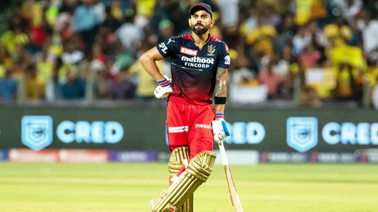 IPL 2022: RCB ಪಾಲಿಗೆ ಹೊರೆಯಾದ್ರಾ ವಿರಾಟ್ ಕೊಹ್ಲಿ? ಕಳವಳ ವ್ಯಕ್ತಪಡಿಸಿದ ಮಾಜಿ ಕ್ರಿಕೆಟಿಗ IPL 2022: RCB ಪಾಲಿಗೆ ಹೊರೆಯಾದ್ರಾ ವಿರಾಟ್ ಕೊಹ್ಲಿ? ಕಳವಳ ವ್ಯಕ್ತಪಡಿಸಿದ ಮಾಜಿ ಕ್ರಿಕೆಟಿಗ