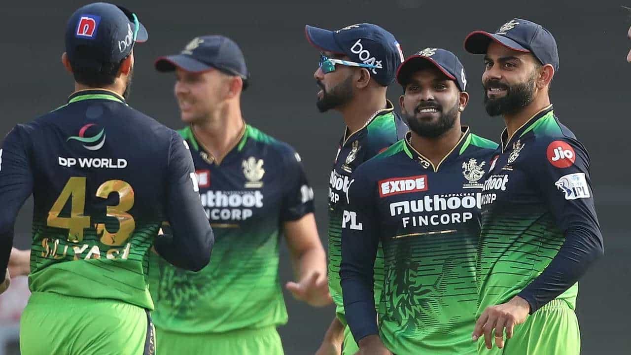IPL 2022: ಪ್ಲೇಆಫ್ಗೇರಲು RCB ಇನ್ನು ಎಷ್ಟು ಪಂದ್ಯ ಗೆಲ್ಲಬೇಕು..? IPL 2022: ಪ್ಲೇಆಫ್ಗೇರಲು RCB ಇನ್ನು ಎಷ್ಟು ಪಂದ್ಯ ಗೆಲ್ಲಬೇಕು..?