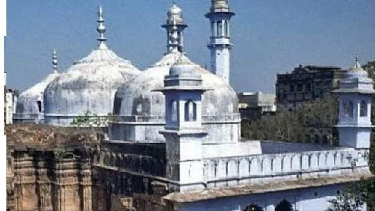 Gyanvapi Mosque: ಮಂಗಳವಾರದೊಳಗೆ ಜ್ಞಾನವಾಪಿ ಮಸೀದಿಯ ವಿಡಿಯೋ ಸಮೀಕ್ಷೆ ನಡೆಸಲು ಕೋರ್ಟ್​ ಸೂಚನೆ; 12 ಪ್ರಮುಖ ಅಂಶಗಳಿವು