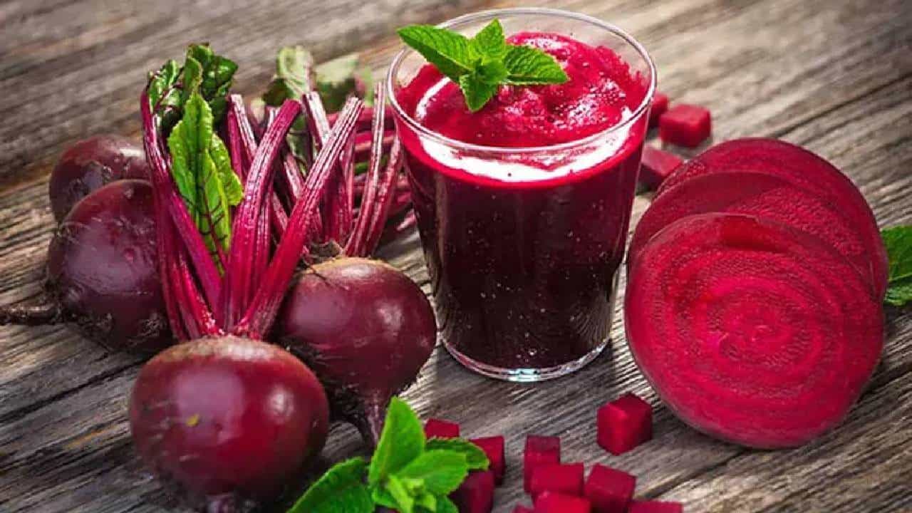 Beetroot Benefits: ಬೀಟ್ರೂಟ್ನಿಂದ ಎಷ್ಟೆಲ್ಲಾ ಪ್ರಯೋಜನಗಳಿವೆ ಗೊತ್ತೇ? Beetroot Benefits: ಬೀಟ್ರೂಟ್ನಿಂದ ಎಷ್ಟೆಲ್ಲಾ ಪ್ರಯೋಜನಗಳಿವೆ ಗೊತ್ತೇ?