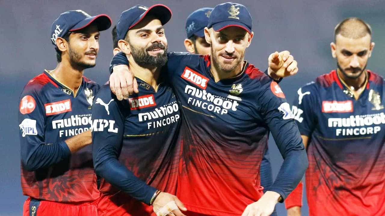 IPL 2022: RCB ಗೆ ಪ್ಲೇಆಫ್ ಪ್ರವೇಶಿಸಲು ಇರುವುದು ಮೂರೇ ದಾರಿ..! IPL 2022: RCB ಗೆ ಪ್ಲೇಆಫ್ ಪ್ರವೇಶಿಸಲು ಇರುವುದು ಮೂರೇ ದಾರಿ..!