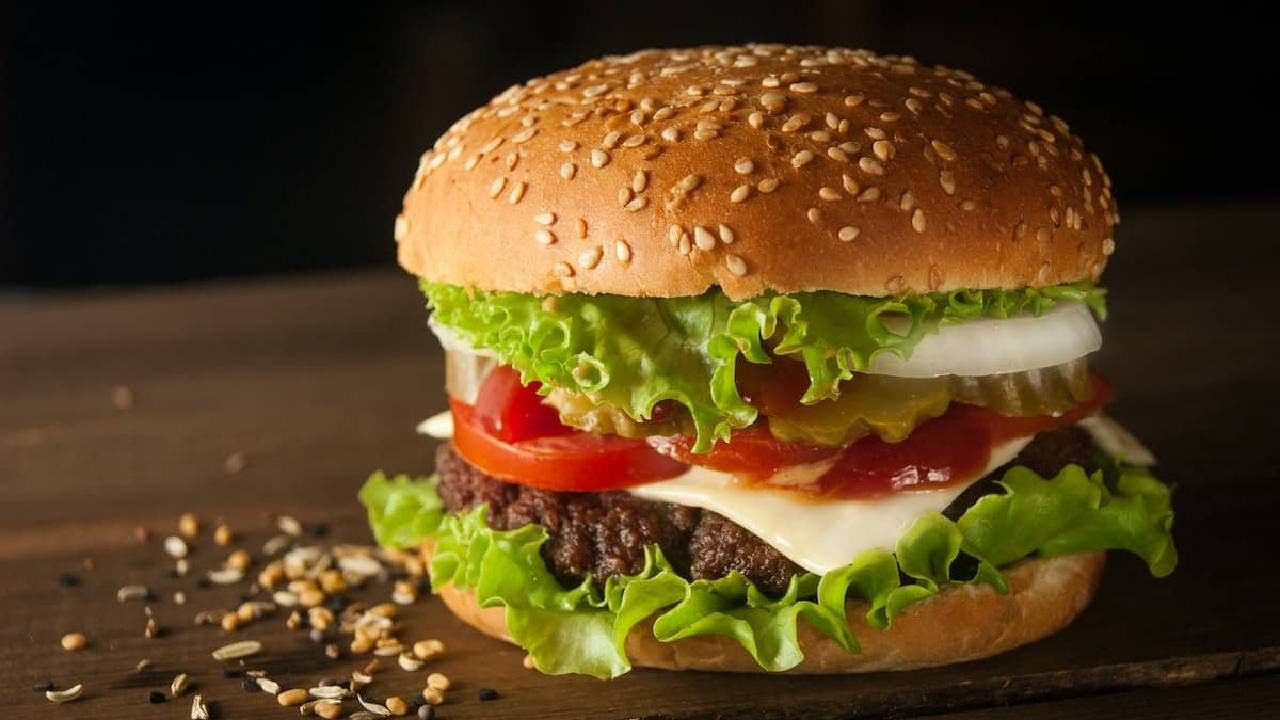 National Hamburger Day 2022: ಬರ್ಗರ್​ನ ಇತಿಹಾಸ ನಿಮಗೆ ತಿಳಿದಿದೆಯೇ? ವಿವಿಧ ರೀತಿಯ ಹ್ಯಾಂಬರ್ಗರ್​ಗಳು ಇಲ್ಲಿವೆ ನೋಡಿ