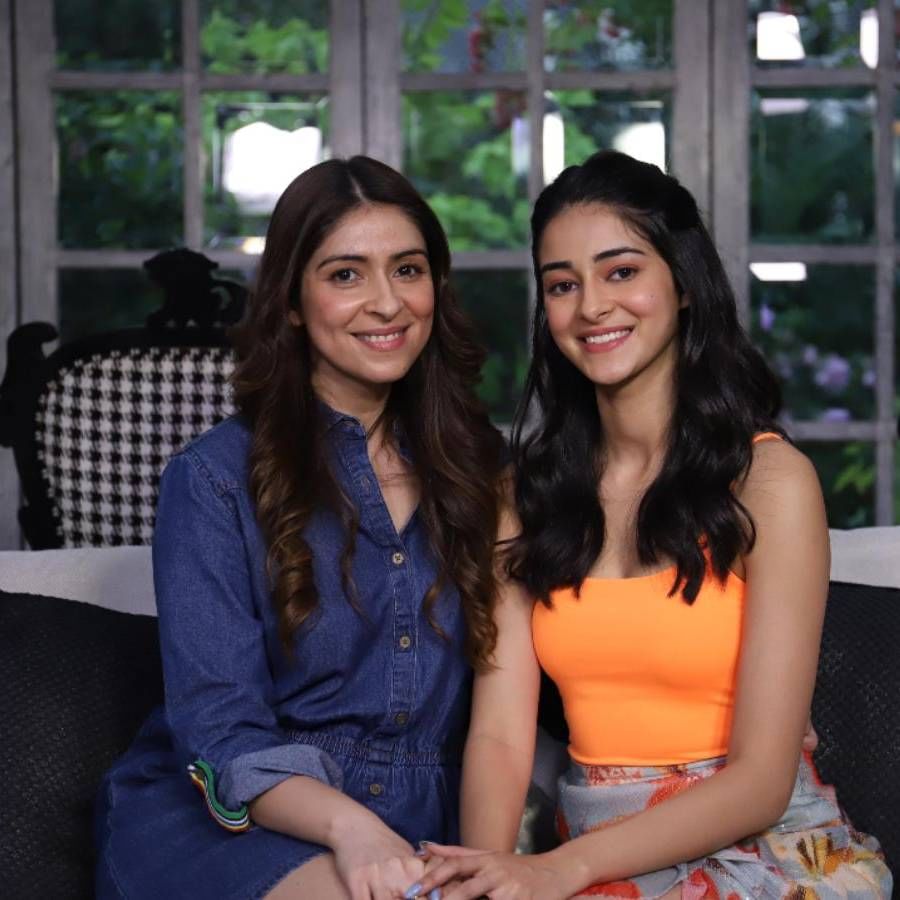 Shining actress Ananya Pandey and mother Bhavana Pandey in shimmering clothes
