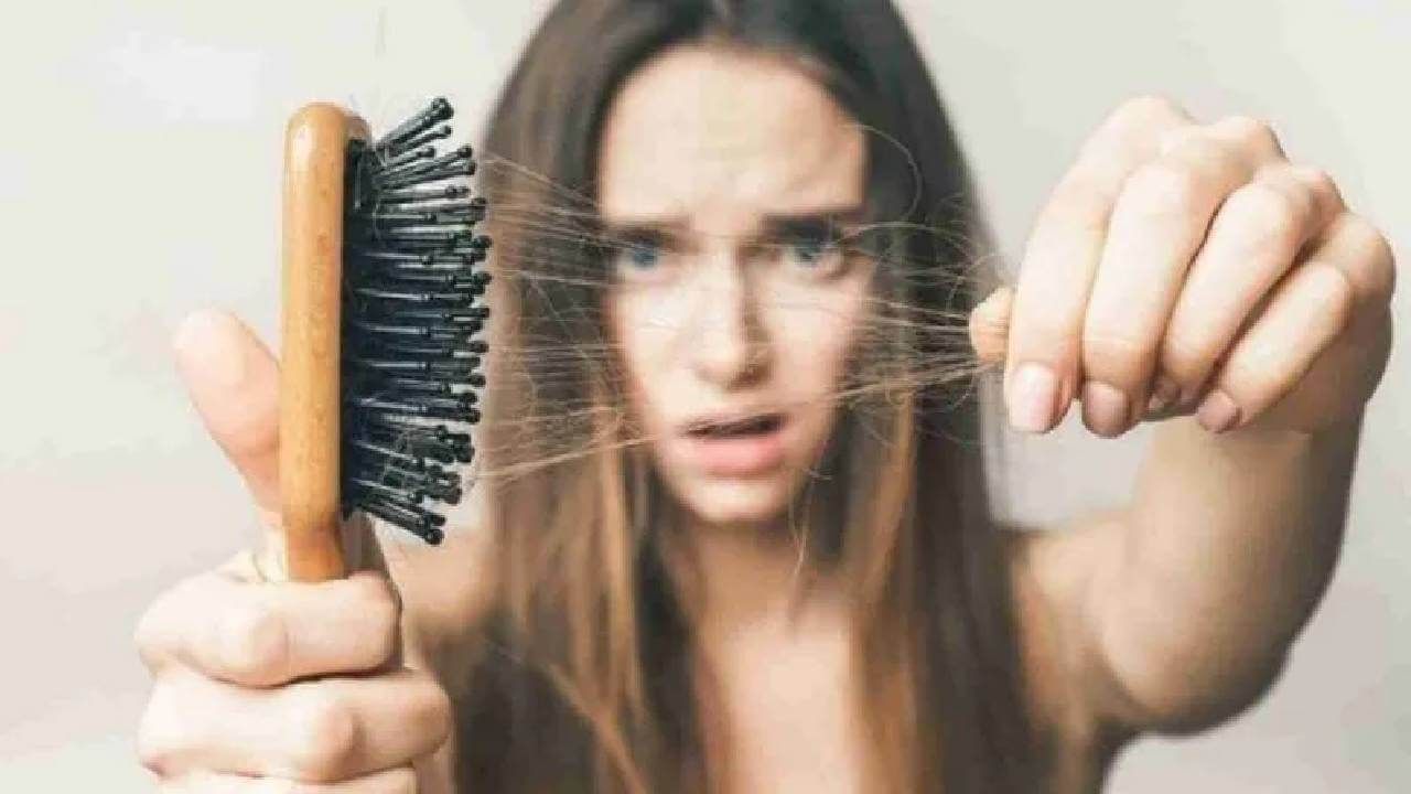 Hair Fall: ಕೂದಲು ಉದುರುವಿಕೆ ತಡೆಯಲು ಈ ಮನೆಮದ್ದುಗಳನ್ನು ಟ್ರೈ ಮಾಡಿ