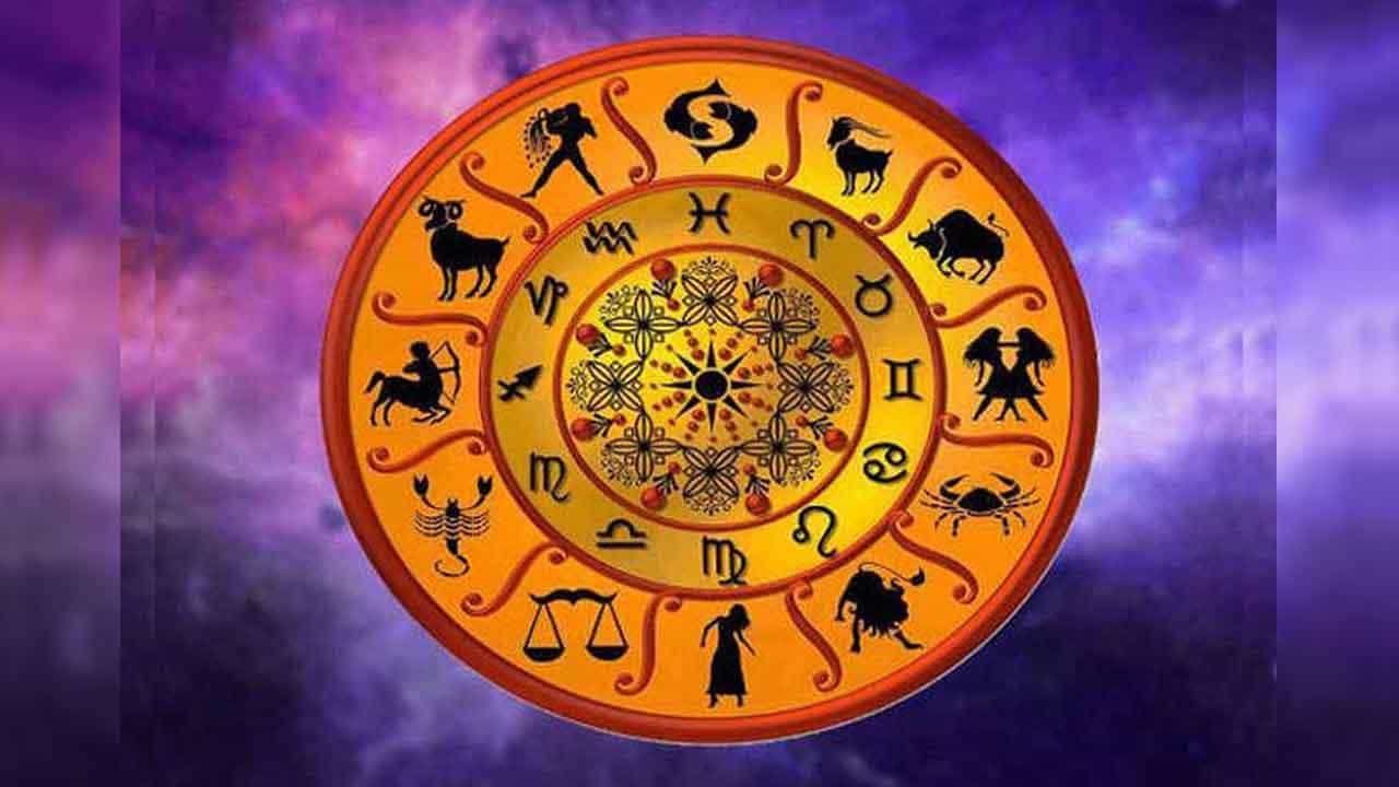 Horoscope Today- ದಿನ ಭವಿಷ್ಯ; ಭಾನುವಾರ ನಿಮ್ಮ ರಾಶಿ ಭವಿಷ್ಯ ಹೇಗಿದೆ ನೋಡಿ Horoscope Today- ದಿನ ಭವಿಷ್ಯ; ಭಾನುವಾರ ನಿಮ್ಮ ರಾಶಿ ಭವಿಷ್ಯ ಹೇಗಿದೆ ನೋಡಿ