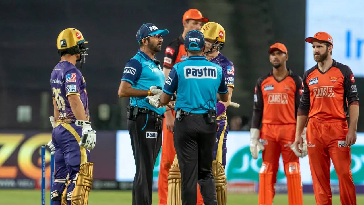 SRH vs KKR: 15 ಸೆಕೆಂಡ್​ಗಳ ನಂತರ ಡಿಆರ್​ಎಸ್​; ಮನವಿಯನ್ನು ಒಪ್ಪದ ಅಂಪೈರ್ ಜತೆ ರಿಂಕು ಸಿಂಗ್ ವಾಗ್ವಾದ​