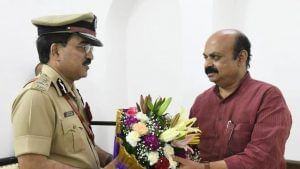 Bangalore Police Commissioner: ರಾಜಧಾನಿ ಬೆಂಗಳೂರಿಗೆ ನೂತನ ಪೊಲೀಸ್​ ಕಮೀಶ​ನರ್! ಅವರ ಮುಂದಿರುವ​ ಸವಾಲು -ಟಿವಿ 9 ಕನ್ನಡ ಡಿಜಿಟಲ್​ ಲೈವ್​ ಚರ್ಚೆ