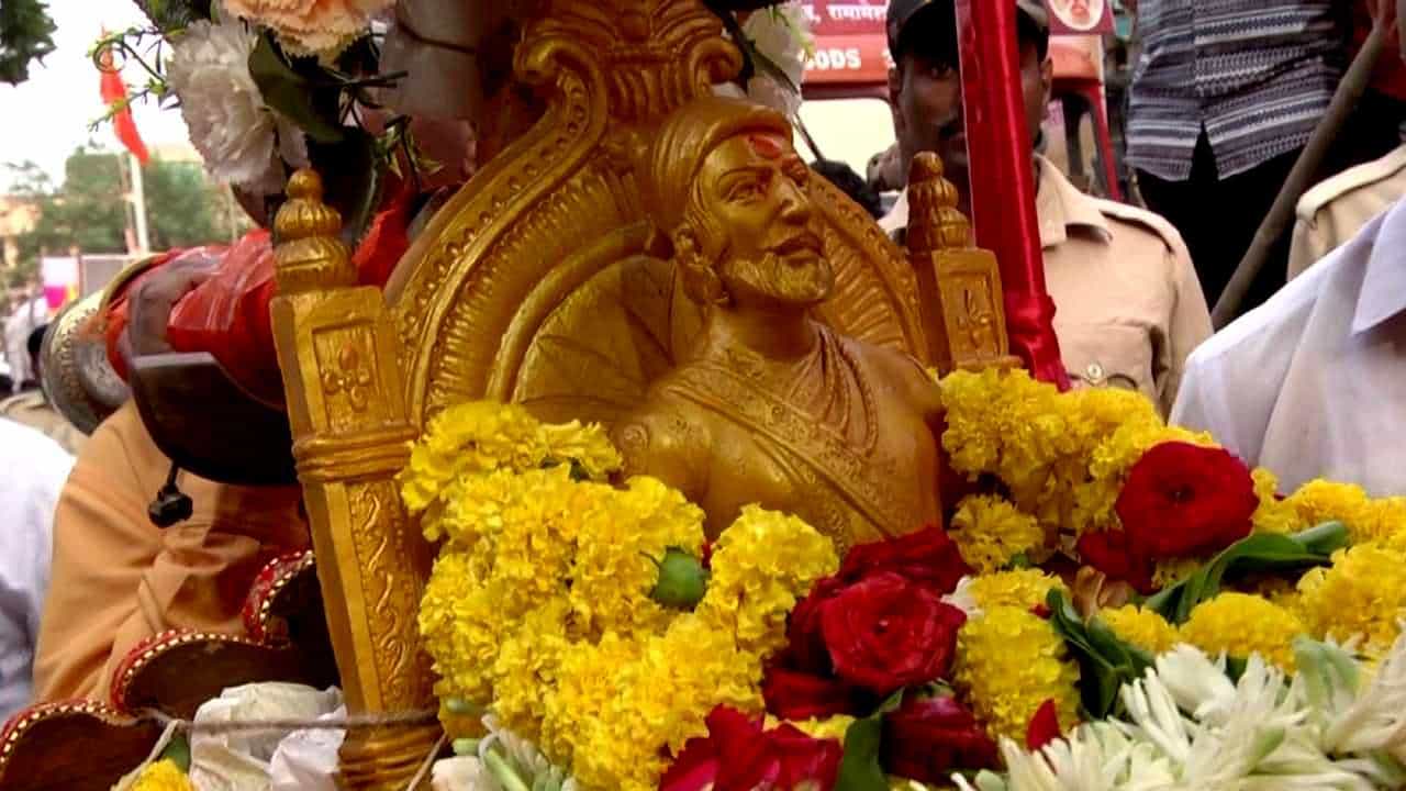 ಕೊರೊನಾ ಕಾಟದಿಂದ ಎರಡು ವರ್ಷದ ಬಳಿಕ ಬೆಳಗಾವಿಯಲ್ಲಿ ಮನೆಮಾಡಿದ ಶಿವಾಜಿ ಜಯಂತಿ ಸಂಭ್ರಮ ಕೊರೊನಾ ಕಾಟದಿಂದ ಎರಡು ವರ್ಷದ ಬಳಿಕ ಬೆಳಗಾವಿಯಲ್ಲಿ ಮನೆಮಾಡಿದ ಶಿವಾಜಿ ಜಯಂತಿ ಸಂಭ್ರಮ