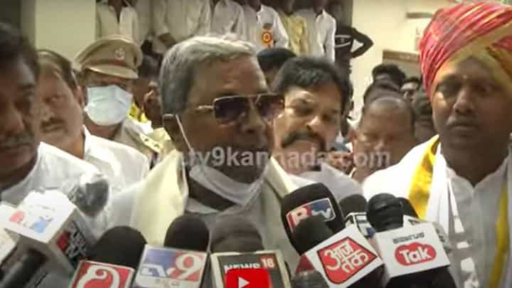 ಎಮ್ ಟಿ ಬಿ ನಾಗರಾಜರಿಗೆ ತಾವು ಮಾಡಿದ ಪಾಪದ ಅರಿವು ಈಗ ಆಗುತ್ತಿದೆ ಎಂದರು ಸಿದ್ದರಾಮಯ್ಯ ಎಮ್ ಟಿ ಬಿ ನಾಗರಾಜರಿಗೆ ತಾವು ಮಾಡಿದ ಪಾಪದ ಅರಿವು ಈಗ ಆಗುತ್ತಿದೆ ಎಂದರು ಸಿದ್ದರಾಮಯ್ಯ