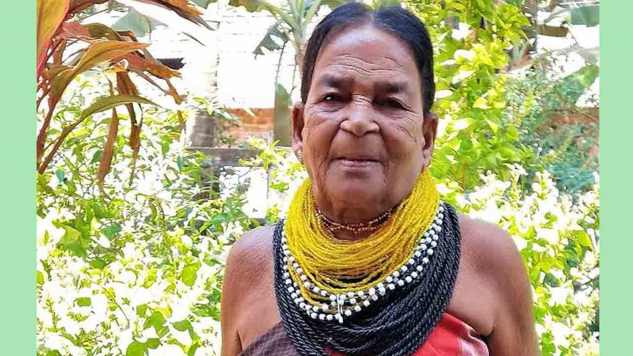 ಪದ್ಮಶ್ರೀ ಪುರಸ್ಕೃತೆ ಸುಕ್ರಿ ಬೊಮ್ಮಗೌಡ ಆರೋಗ್ಯದಲ್ಲಿ ಏರುಪೇರು! ಮಂಗಳೂರಿನ ಕೆಎಂಸಿ ಆಸ್ಪತ್ರೆಗೆ ದಾಖಲು ಪದ್ಮಶ್ರೀ ಪುರಸ್ಕೃತೆ ಸುಕ್ರಿ ಬೊಮ್ಮಗೌಡ ಆರೋಗ್ಯದಲ್ಲಿ ಏರುಪೇರು! ಮಂಗಳೂರಿನ ಕೆಎಂಸಿ ಆಸ್ಪತ್ರೆಗೆ ದಾಖಲು
