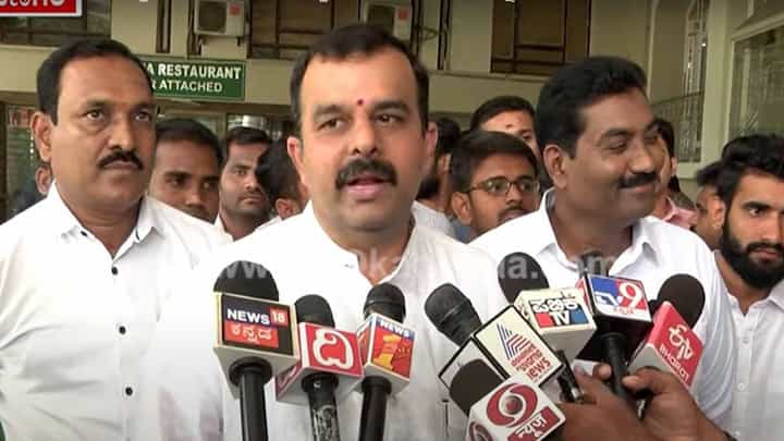 ಬೊಮ್ಮಾಯಿಯಂಥ ದೂರದೃಷ್ಟಿಯುಳ್ಳ ಮುಖ್ಯಮಂತ್ರಿಯನ್ನು ಹಿಂದೆಂದೂ ನೋಡಿಲ್ಲ: ಸುನಿಲ್ ಕುಮಾರ್, ಸಚಿವರು ಬೊಮ್ಮಾಯಿಯಂಥ ದೂರದೃಷ್ಟಿಯುಳ್ಳ ಮುಖ್ಯಮಂತ್ರಿಯನ್ನು ಹಿಂದೆಂದೂ ನೋಡಿಲ್ಲ: ಸುನಿಲ್ ಕುಮಾರ್, ಸಚಿವರು