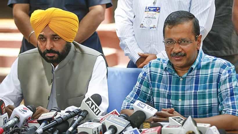 Arvind Kejriwal: ನಿಮ್ಮ ಬಗ್ಗೆ ಹೆಮ್ಮೆಯಾಗುತ್ತಿದೆ; ಭ್ರಷ್ಟಾಚಾರಿ ಸಚಿವರನ್ನು ಕಿತ್ತೊಗೆದ ಸಿಎಂ ಭಗವಂತ್ ಮಾನ್ಗೆ ಕೇಜ್ರಿವಾಲ್ ಶಹಬ್ಬಾಸ್