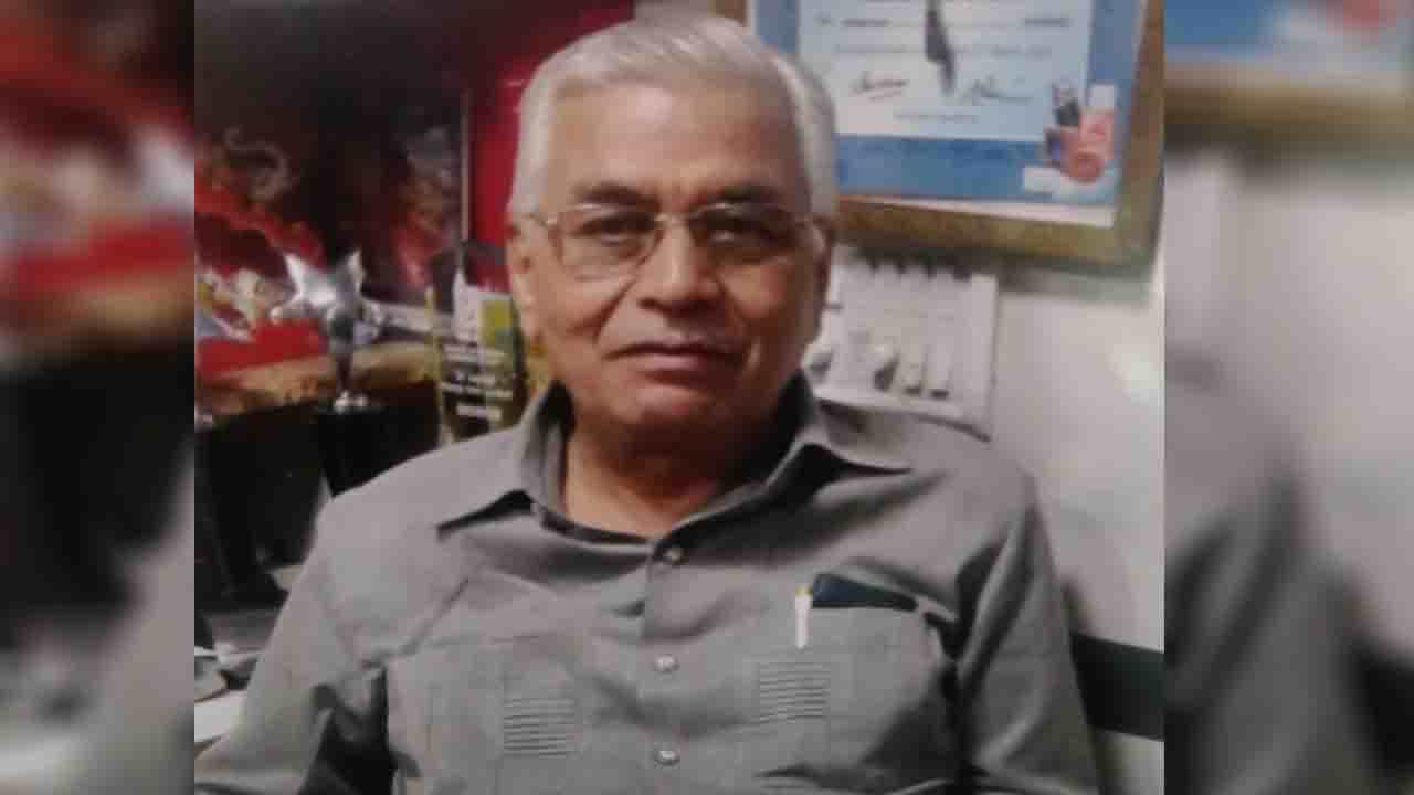 ಚಾಮರಾಜಪೇಟೆಯಲ್ಲಿ ಖಾರದ ಪುಡಿ ಹಾಕಿ ಕತ್ತು ಹಿಸುಕಿ ವೃದ್ಧನ ಕೊಲೆ ಮಾಡಿದ ಜೊತೆಗಾರ; ನಾಲ್ಕು ಬ್ಯಾಗ್ಗಳಲ್ಲಿ ಚಿನ್ನಾಭರಣ ಕದ್ದು ಪರಾರಿ ಚಾಮರಾಜಪೇಟೆಯಲ್ಲಿ ಖಾರದ ಪುಡಿ ಹಾಕಿ ಕತ್ತು ಹಿಸುಕಿ ವೃದ್ಧನ ಕೊಲೆ ಮಾಡಿದ ಜೊತೆಗಾರ; ನಾಲ್ಕು ಬ್ಯಾಗ್ಗಳಲ್ಲಿ ಚಿನ್ನಾಭರಣ ಕದ್ದು ಪರಾರಿ