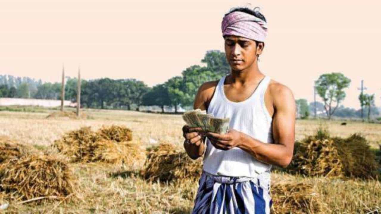 PM Kisan Samman Yojana: ಮೇ 31ರಂದು ರೈತರಿಗೆ ಪಿಎಂ ಕಿಸಾನ್ ಸಮ್ಮಾನ್ ನಿಧಿ ಯೋಜನೆಯ ಕಂತು ಬಿಡುಗಡೆ; ಇಕೆವೈಸಿ ಮಾಡುವುದು ಹೇಗೆ? PM Kisan Samman Yojana: ಮೇ 31ರಂದು ರೈತರಿಗೆ ಪಿಎಂ ಕಿಸಾನ್ ಸಮ್ಮಾನ್ ನಿಧಿ ಯೋಜನೆಯ ಕಂತು ಬಿಡುಗಡೆ; ಇಕೆವೈಸಿ ಮಾಡುವುದು ಹೇಗೆ?