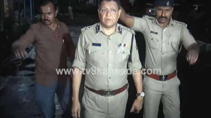 ಮನೆಗೆ ನಡಕೊಂಡೇ ಹೋದ ಕಮಲ್ ಪಂತ್: ಹಲವು ಅನುಮಾನಗಳಿಗೆ ಕಾರಣ ಮನೆಗೆ ನಡಕೊಂಡೇ ಹೋದ ಕಮಲ್ ಪಂತ್: ಹಲವು ಅನುಮಾನಗಳಿಗೆ ಕಾರಣ