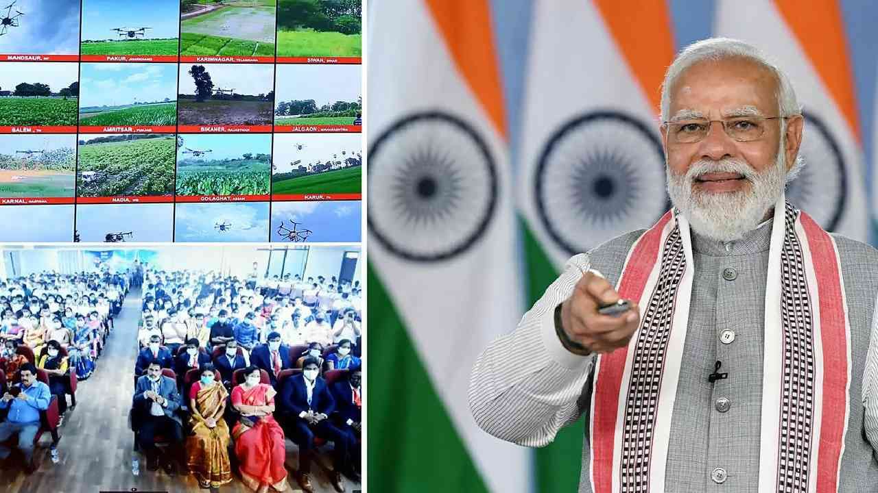 Bharat Drone Mahotsav 2022: ಭಾರತ ಜಾಗತಿಕ ಡ್ರೋನ್ ಹಬ್ ಆಗುವ ಸಾಮರ್ಥ್ಯ ಹೊಂದಿದೆ; ಅತಿ ದೊಡ್ಡ ಡ್ರೋನ್ ಉತ್ಸವಕ್ಕೆ ಪ್ರಧಾನಿ ಮೋದಿ ಚಾಲನೆ Bharat Drone Mahotsav 2022: ಭಾರತ ಜಾಗತಿಕ ಡ್ರೋನ್ ಹಬ್ ಆಗುವ ಸಾಮರ್ಥ್ಯ ಹೊಂದಿದೆ; ಅತಿ ದೊಡ್ಡ ಡ್ರೋನ್ ಉತ್ಸವಕ್ಕೆ ಪ್ರಧಾನಿ ಮೋದಿ ಚಾಲನೆ