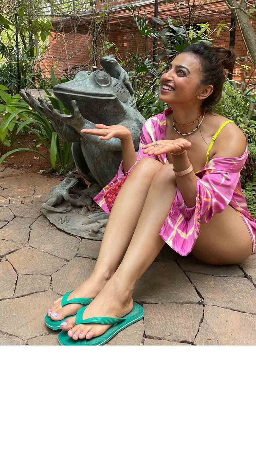 radhika apte4