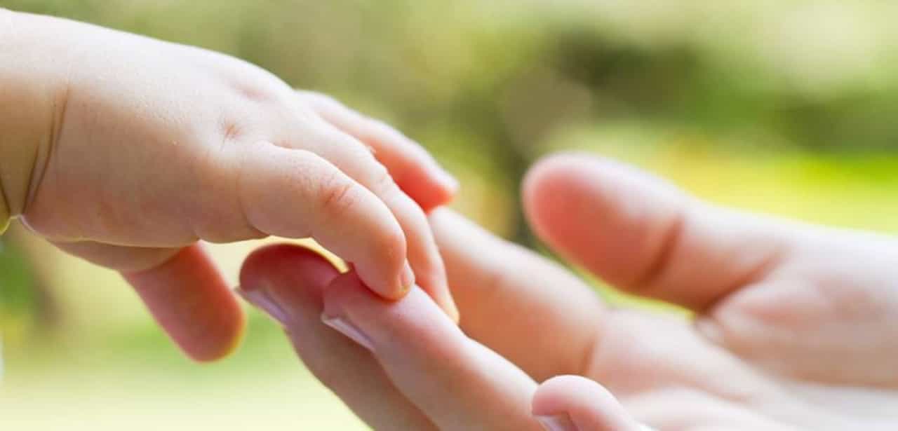 Mother’s Day 2022: ಅವಳ ಪ್ರೀತಿಯ ನೆರಳಿನಲ್ಲಿ ನಾನು ಮುದ್ದು ಕಂದ Mother’s Day 2022: ಅವಳ ಪ್ರೀತಿಯ ನೆರಳಿನಲ್ಲಿ ನಾನು ಮುದ್ದು ಕಂದ
