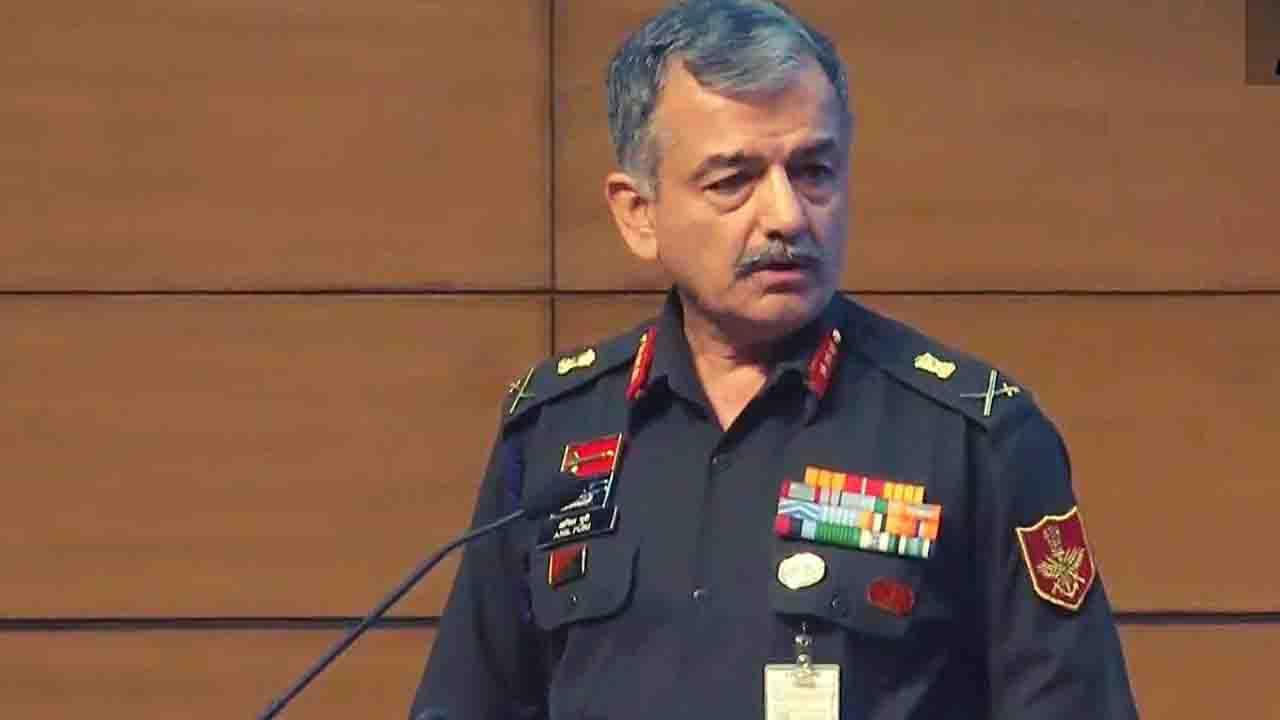 Agnipath Scheme: ನೇಮಕಾತಿ ವೇಳೆ ಹಳ್ಳಿಗಳಲ್ಲಿರುವ ಯುವಕರಿಗೆ ಶೇ.70ರಷ್ಟು ಆದ್ಯತೆ ನೀಡ್ತೇವೆ, 1 ಕೋಟಿ ರೂ. ಜೀವ ವಿಮೆ ಇದೆ -ಲೆಫ್ಟಿನೆಂಟ್ ಜನರಲ್ ಅನಿಲ್ ಪುರಿ