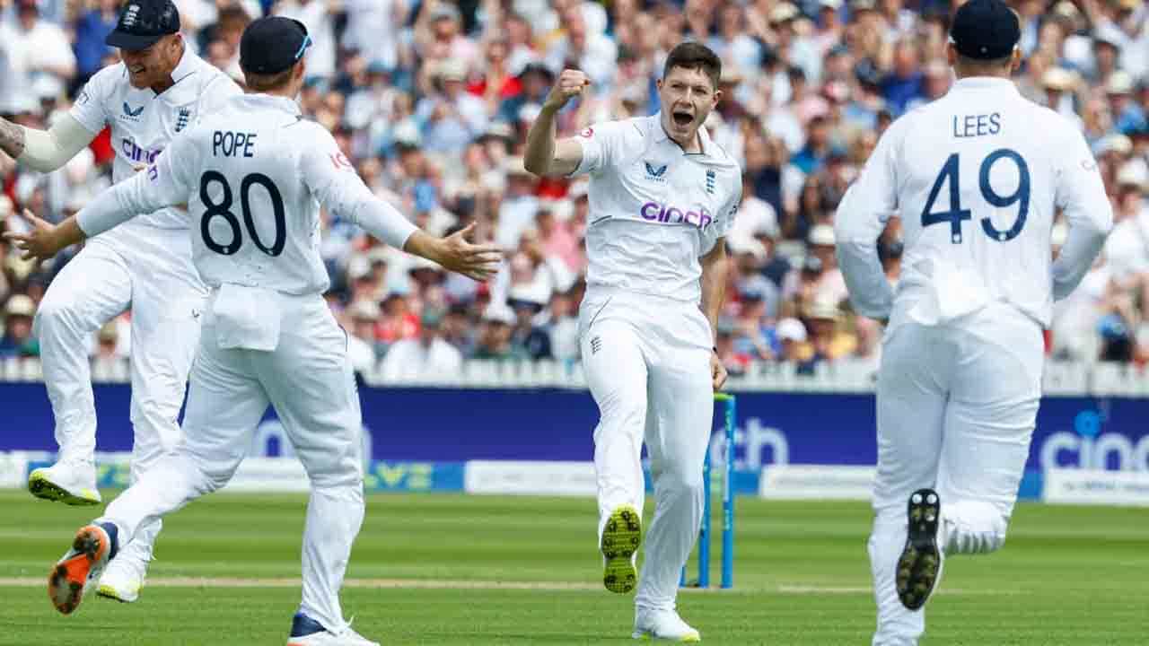 ENG vs NZ, 1st Test: ಲಾರ್ಡ್ನಲ್ಲಿ ವಿಕೆಟ್ಗಳ ಸುರಿಮಳೆ: ಮೊದಲ ದಿನವೇ ಪತನಗೊಂಡವು 17 ವಿಕೆಟ್ಸ್ ENG vs NZ, 1st Test: ಲಾರ್ಡ್ನಲ್ಲಿ ವಿಕೆಟ್ಗಳ ಸುರಿಮಳೆ: ಮೊದಲ ದಿನವೇ ಪತನಗೊಂಡವು 17 ವಿಕೆಟ್ಸ್