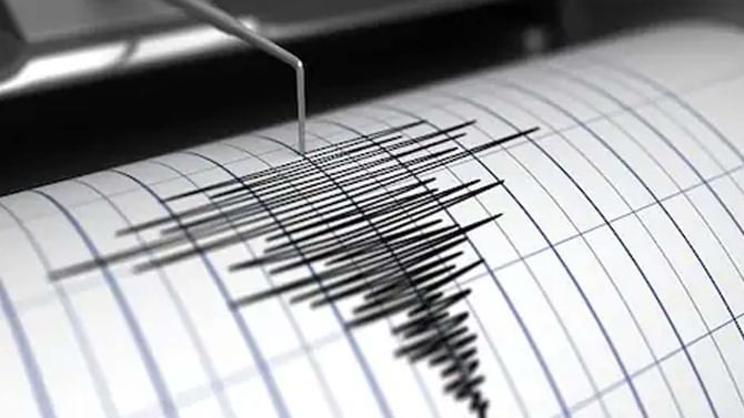 Earthquake: ತೈವಾನ್​ನಲ್ಲಿ ಪ್ರಬಲ ಭೂಕಂಪ; ಉರುಳಿದ ಮನೆಗಳು, ರೈಲು ಸಂಚಾರ ಅಸ್ತವ್ಯಸ್ತ