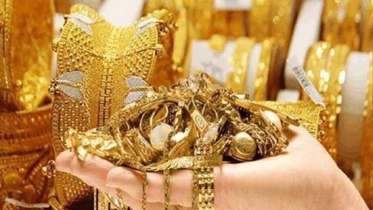 Gold- Silver Price: ಬೆಂಗಳೂರು, ಪುಣೆ, ದೆಹಲಿ ಸೇರಿ ಪ್ರಮುಖ ನಗರಗಳಲ್ಲಿ ಜೂನ್ 27ರ ಚಿನ್ನ- ಬೆಳ್ಳಿ ದರ ಇಲ್ಲಿದೆ Gold- Silver Price: ಬೆಂಗಳೂರು, ಪುಣೆ, ದೆಹಲಿ ಸೇರಿ ಪ್ರಮುಖ ನಗರಗಳಲ್ಲಿ ಜೂನ್ 27ರ ಚಿನ್ನ- ಬೆಳ್ಳಿ ದರ ಇಲ್ಲಿದೆ