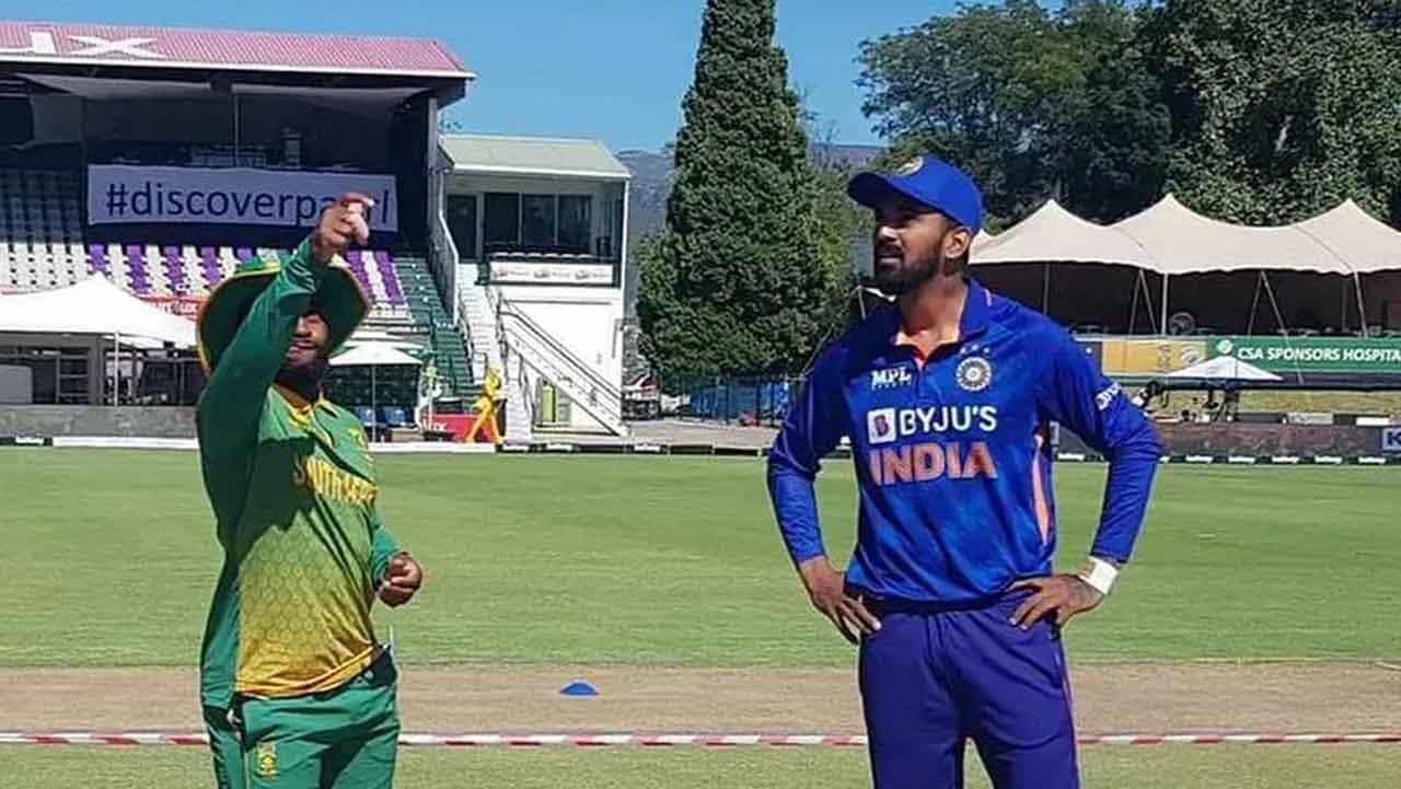 IND vs SA: ಭಾರತ- ಆಫ್ರಿಕಾ ಟಿ20 ಪಂದ್ಯದ ಟಿಕೆಟ್ ನಾಳೆಯಿಂದ ಲಭ್ಯ! ಟಿಕೆಟ್ ಬುಕ್ ಮಾಡುವುದು ಹೇಗೆ? IND vs SA: ಭಾರತ- ಆಫ್ರಿಕಾ ಟಿ20 ಪಂದ್ಯದ ಟಿಕೆಟ್ ನಾಳೆಯಿಂದ ಲಭ್ಯ! ಟಿಕೆಟ್ ಬುಕ್ ಮಾಡುವುದು ಹೇಗೆ?