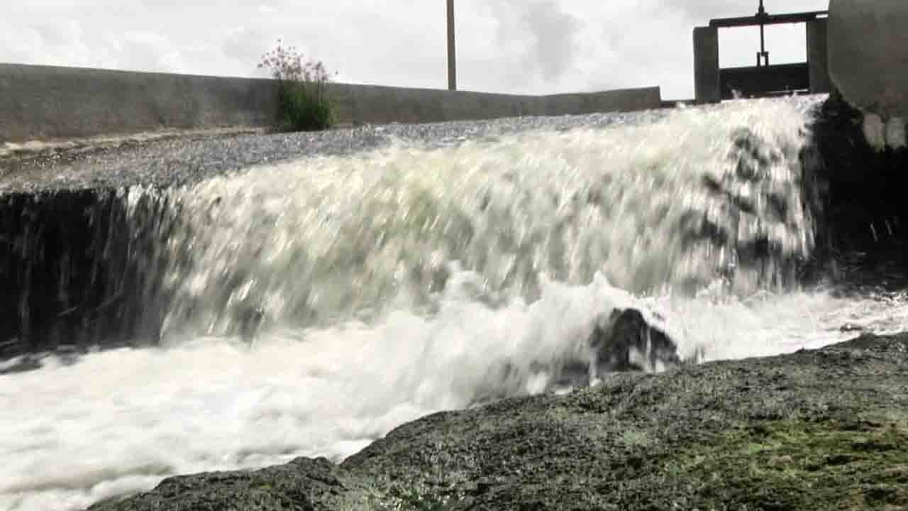 KC Valley: ದೇಶಕ್ಕೆ ಮಾದರಿಯಾದ ಕೆ.ಸಿ. ವ್ಯಾಲಿ ನೀರಾವರಿ ಯೋಜನೆ, ತ್ಯಾಜ್ಯ ನೀರು ಮರು ಬಳಕೆ ಯೋಜನೆ ದೇಶಲ್ಲಿ ವಿಸ್ತರಣೆ KC Valley: ದೇಶಕ್ಕೆ ಮಾದರಿಯಾದ ಕೆ.ಸಿ. ವ್ಯಾಲಿ ನೀರಾವರಿ ಯೋಜನೆ, ತ್ಯಾಜ್ಯ ನೀರು ಮರು ಬಳಕೆ ಯೋಜನೆ ದೇಶಲ್ಲಿ ವಿಸ್ತರಣೆ