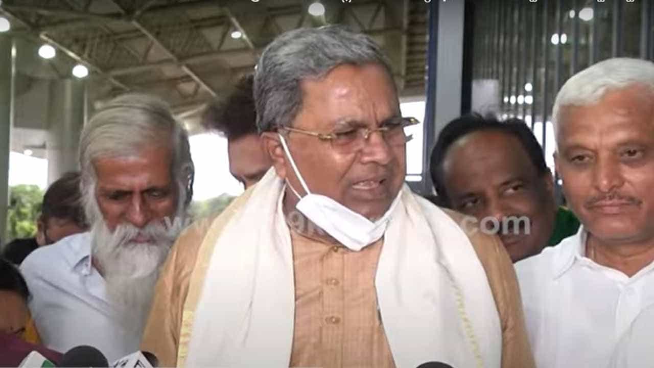 ಜಿಎಸ್​ಟಿಯಿಂದ ಕರ್ನಾಟಕಕ್ಕೆ 20 ಸಾವಿರ ಕೋಟಿ ನಷ್ಟ, ಪರಿಹಾರ ಮುಂದುವರಿಸಲು ಸಿದ್ದರಾಮಯ್ಯ ಆಗ್ರಹ