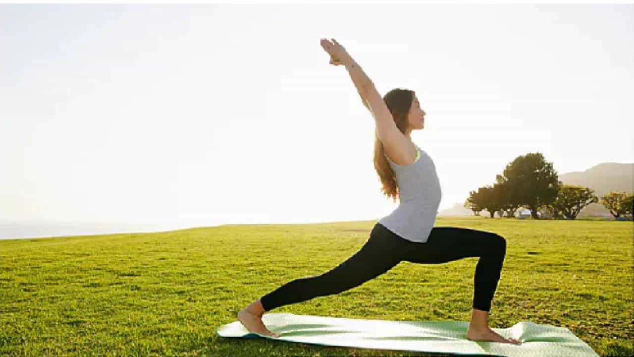 International Yoga Day 2022: ಬೆಳಗ್ಗೆಯ ಸೋಮಾರಿತನವನ್ನು ದೂರ ಮಾಡುವ ಆಸನಗಳು International Yoga Day 2022: ಬೆಳಗ್ಗೆಯ ಸೋಮಾರಿತನವನ್ನು ದೂರ ಮಾಡುವ ಆಸನಗಳು